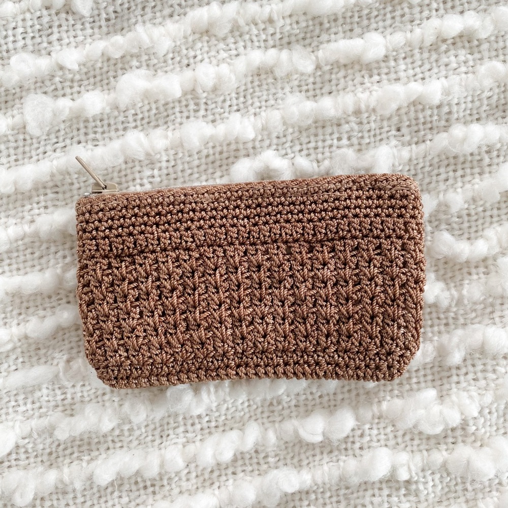 Small Cocoa Brown Crochet Zip Coin Purse